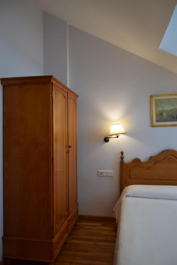 Hotel Las Casitas Del Jardin Tudela de Duero Exteriör bild