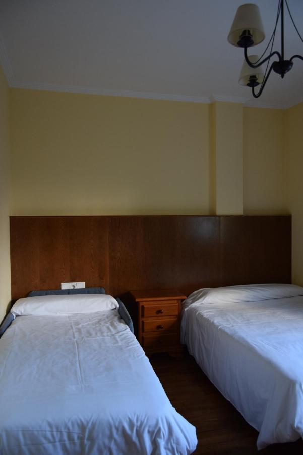 Hotel Las Casitas Del Jardin Tudela de Duero Exteriör bild